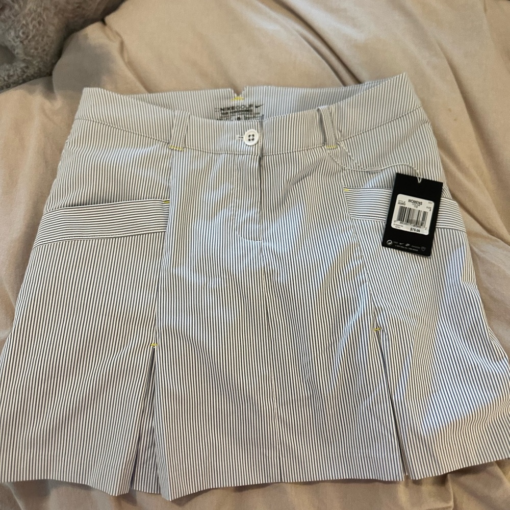 Nike Women's Striped Skort - White and Black